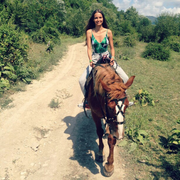 LAST CALL🌴Palm Leaf Print🌴 One-Piece Swimsuit - Picture 3 of 7
